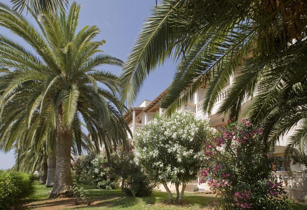 Aparthotel Ferrer Lime Isabel Cala Bona  Exterior photo