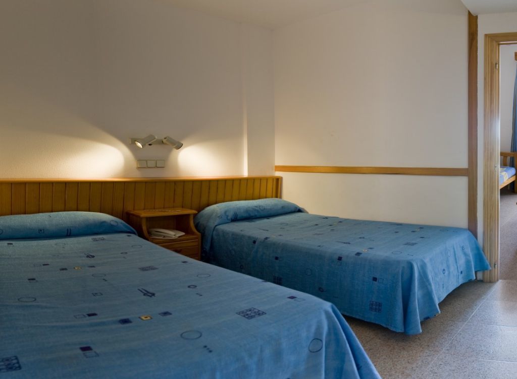 Aparthotel Ferrer Lime Isabel Cala Bona  Exterior photo