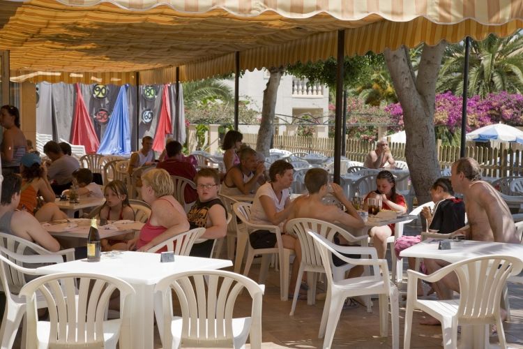 Aparthotel Ferrer Lime Isabel Cala Bona  Exterior photo